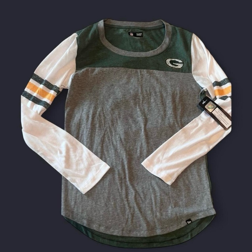 NFL Packers Long Sleeve Tee NWT (Small)
